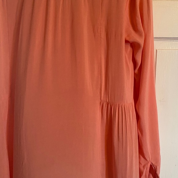 Rayon top by Maeve for Anthropology. Size 12. - Picture 3 of 12